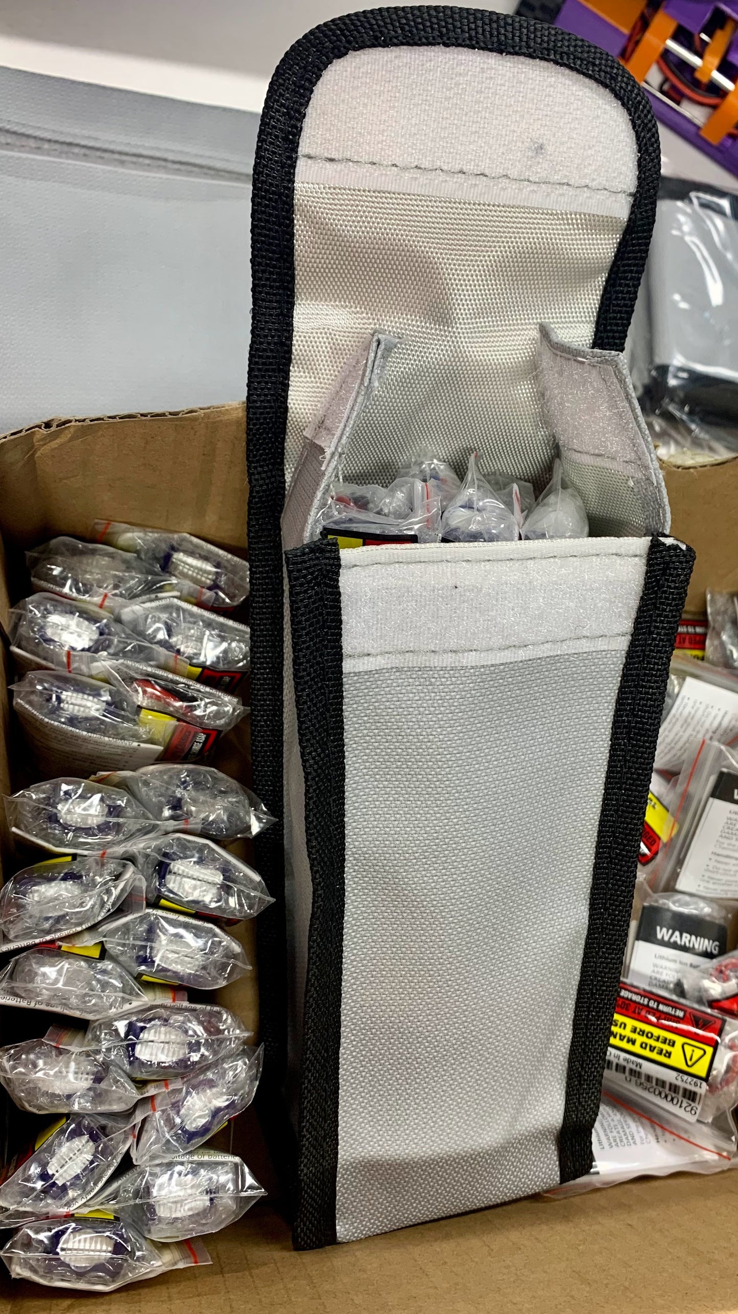 Fire Retardant LiPoly Battery Bag